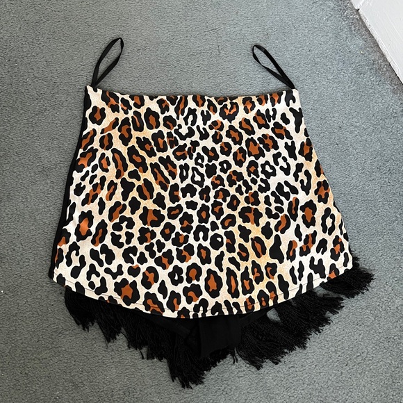 The Ooh La La! Fringed Knickers in Leopard Satin - Picture 4 of 11